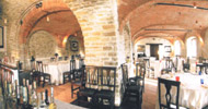 Ristrutturazione totale di un ristorante in antico rustico, 320mq